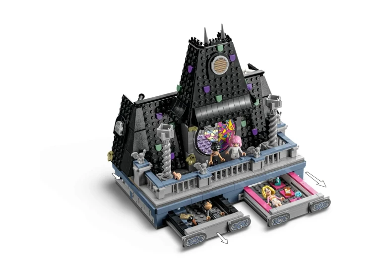 LEGO(R) Wednesday 76781