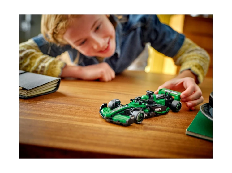 lego-speed-champions-77247-bolid-f1-kick-sauber-team-c44-PuggyKraków.webp