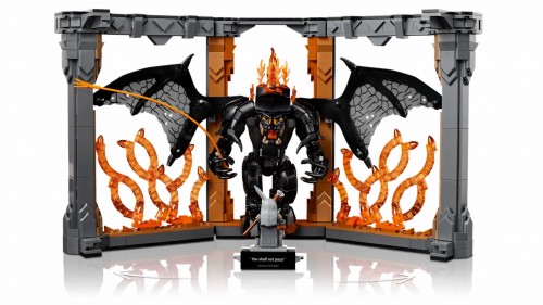 LEGO ICONS 10367 Władca pierścieni- Book nook z Barlogiem Krakow MrPuggy.jpg