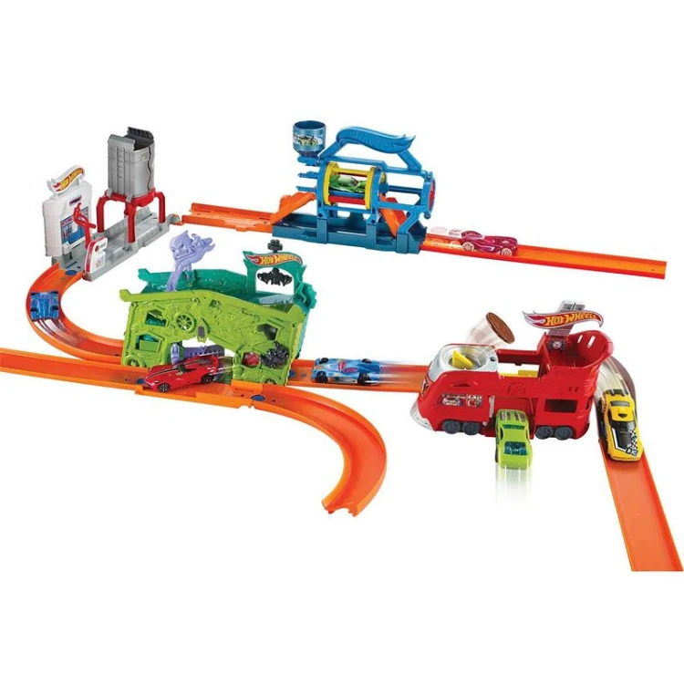Hot Wheels Turbomyjnia - Mattel MrPuggy Kraków.jpg