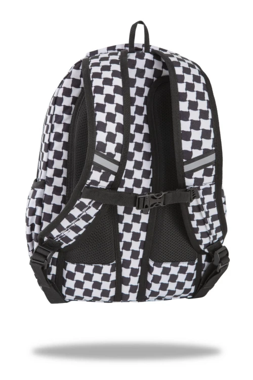 Plecak szkolny Pick Petit Coolpack MrPuggy.jpg