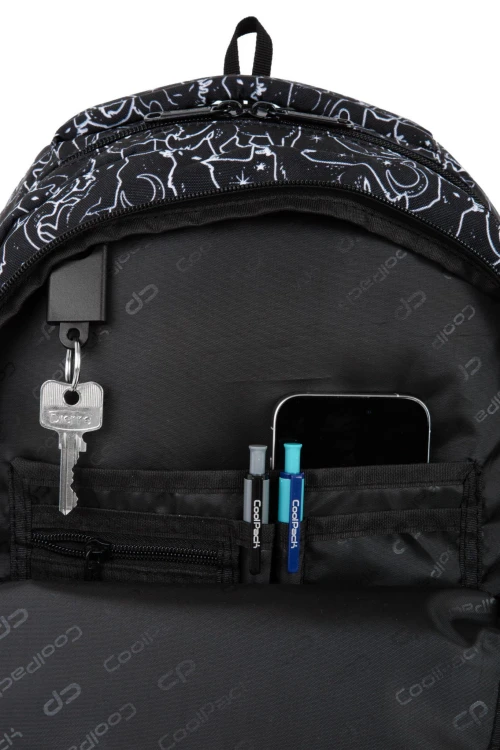 Plecak szkolny Pick Black Cats Coolpack Mr Puggy Kraków.jpg