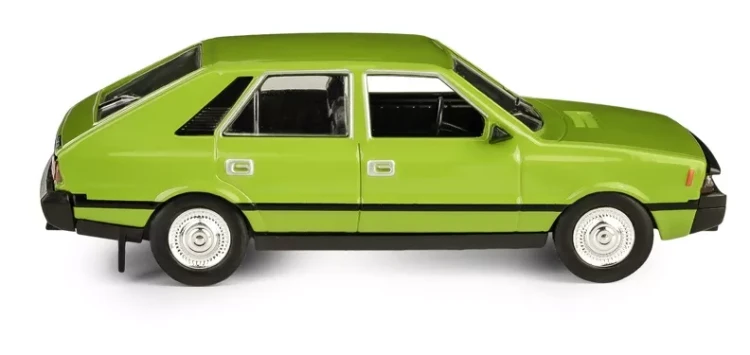 xK-580_FSO_POLONEZ_ZIELONY_p-me.jpg.pagespeed.ic.8LAU70osfz.jpg.webp