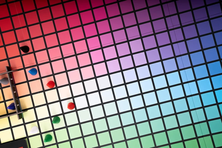 rebel-gra-imprezowa-hues-and-cues-edycja-miedzynarodowa-foto5.jpg