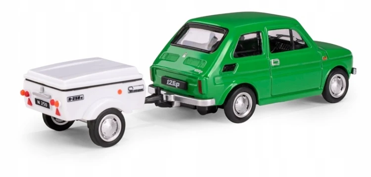 Fiat 126p + przyczepa Niewiadów Krótka zielony mr puggy3.jpg