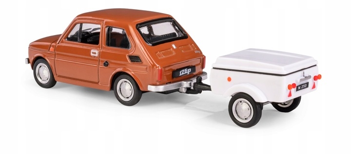 Fiat 126p brązowy mr puggy3.jpg